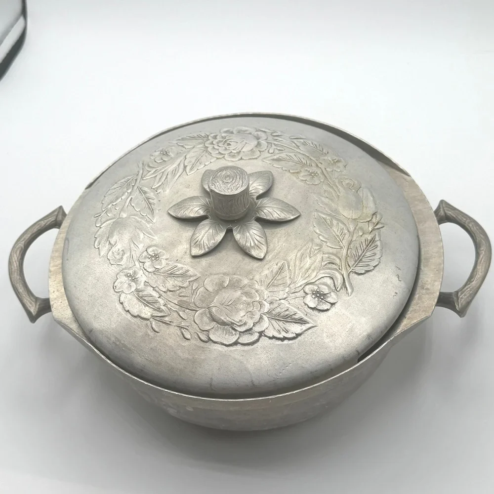 Everlast Forged Aluminum Casserole Serving Dish Lid Floral Silver Vintage Good